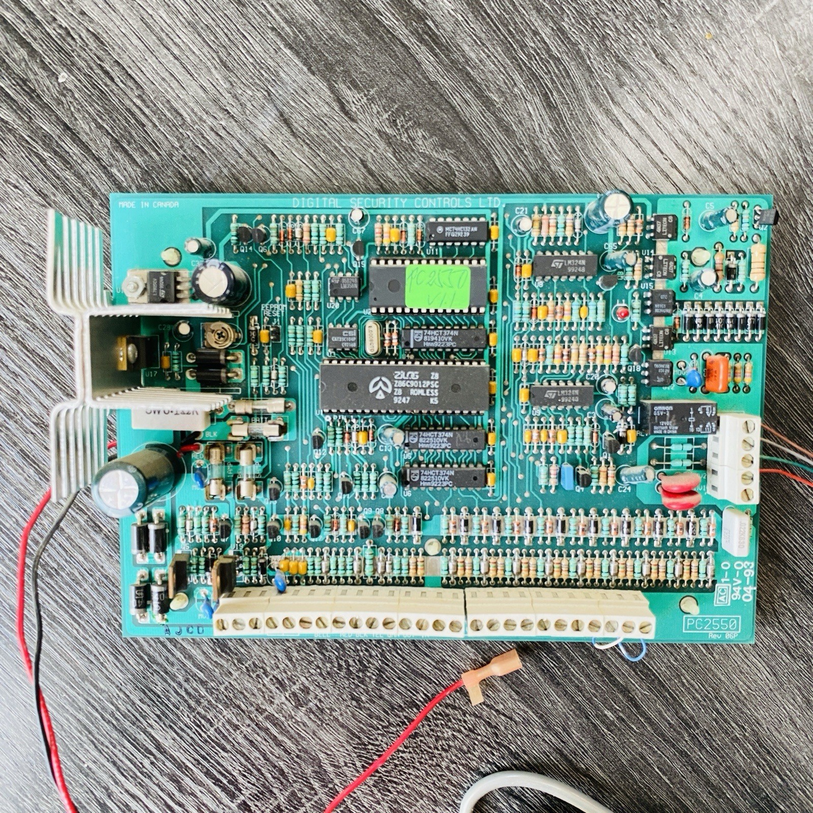 DSC PC2550 Digital Security Controls System Keypad & board Tested Works