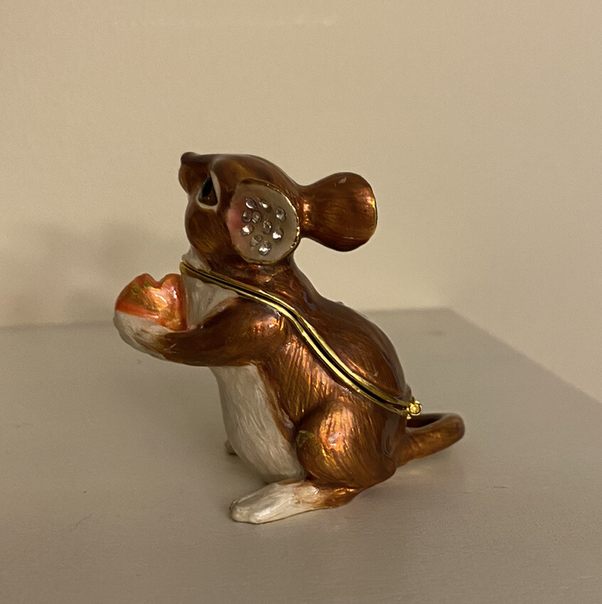 Jere mouse with cookie trinket box