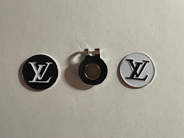 (2) Rare LOUIS VUITTON 1" Coin Style Golf Markers W/BONUS Hat Clip - A Beauty!