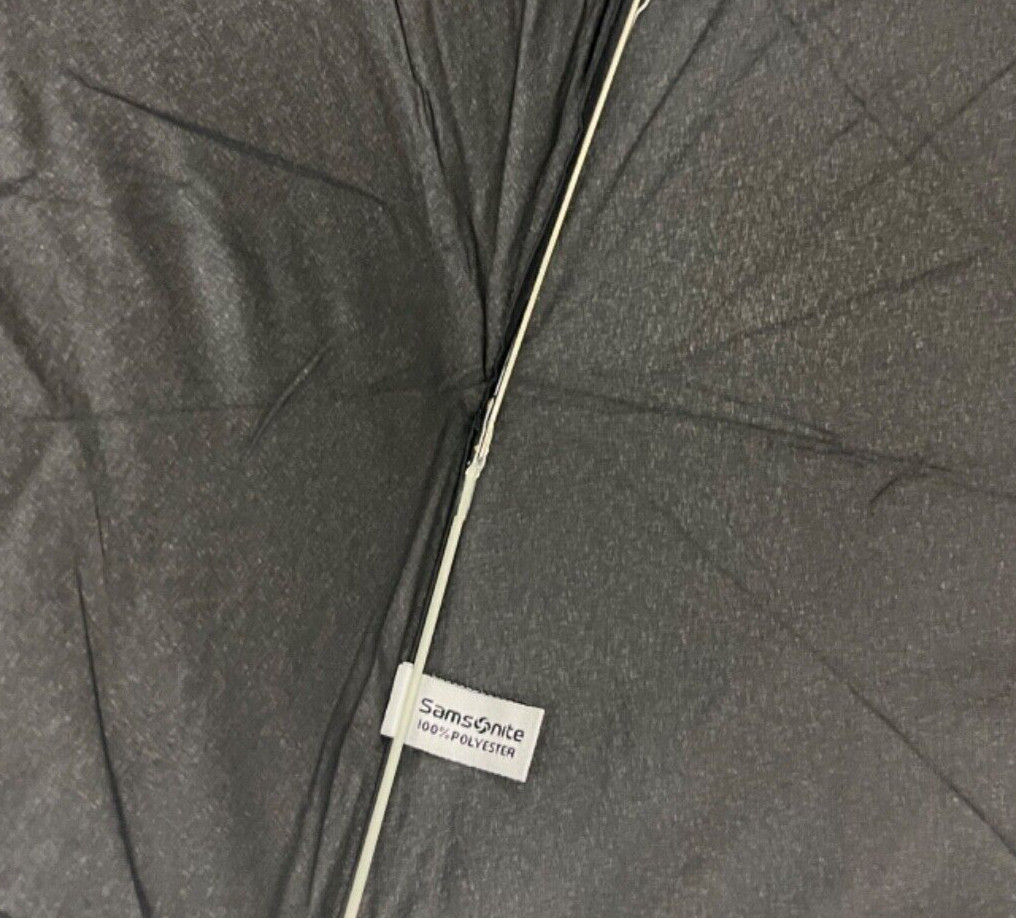 Samsonite Compact Auto Open Auto Close Umbrella with Safe Lock Handle