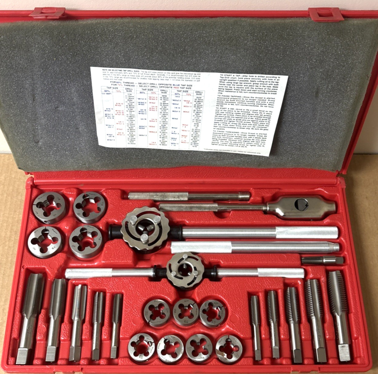 Snap-on Tools 25 Piece SAE Tap and Die Set TD9902A