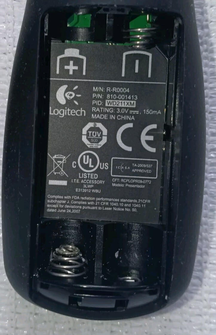 Logitech R400 Presenter Remote Control + Laser Pointer & Dongle (Tested & Works)