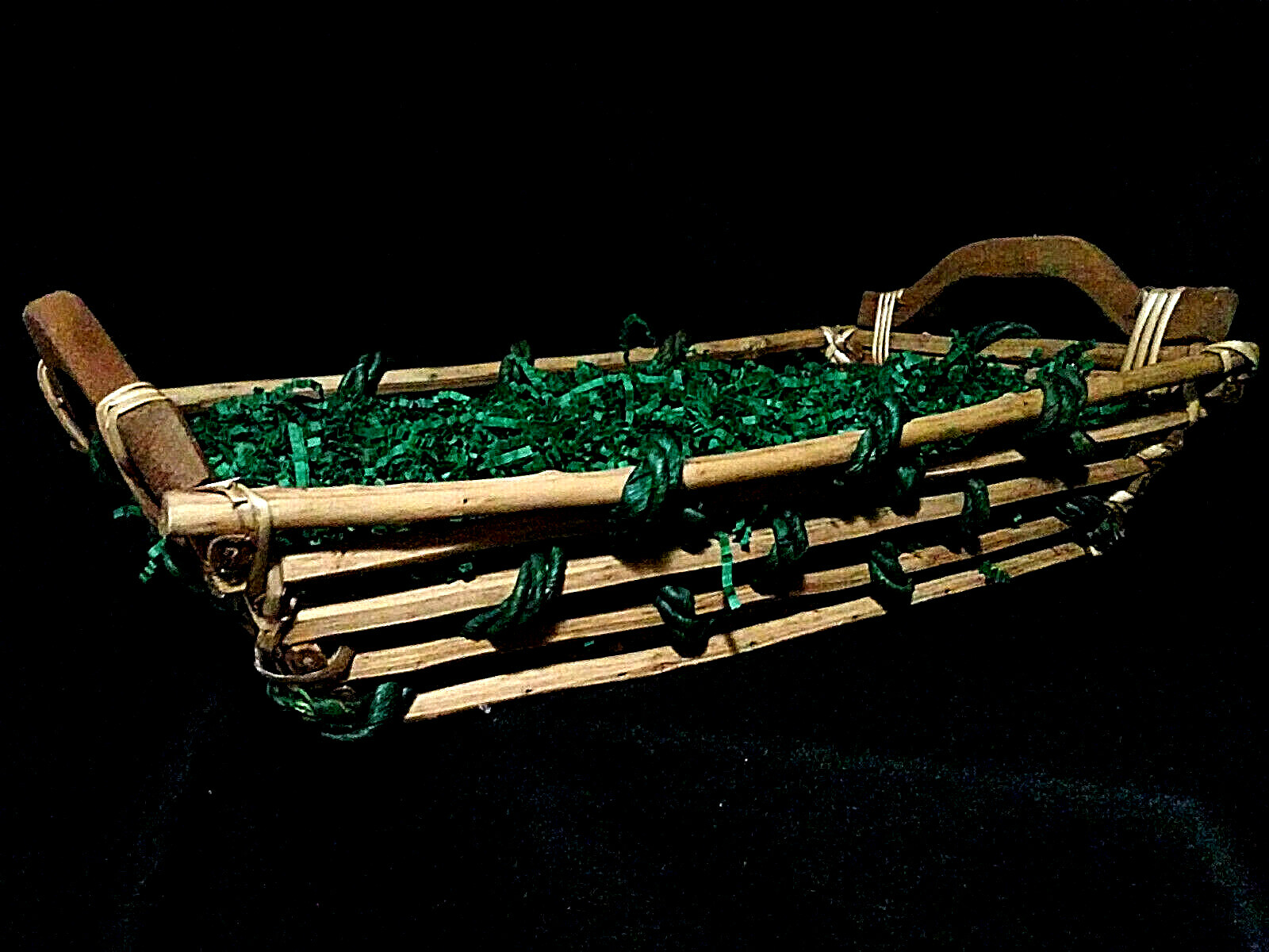 Rectangular Basket Light stain Free standing 2 Handle Green rope 10 x 17 Display
