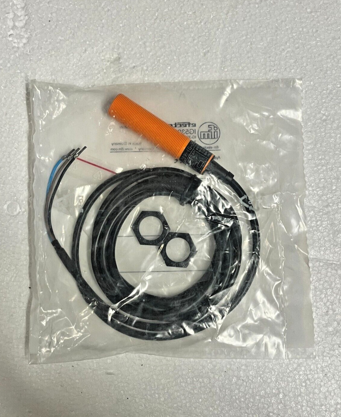 New NIB IFM Efector IG5399 IG-3005-BPKG  Proximity Switch