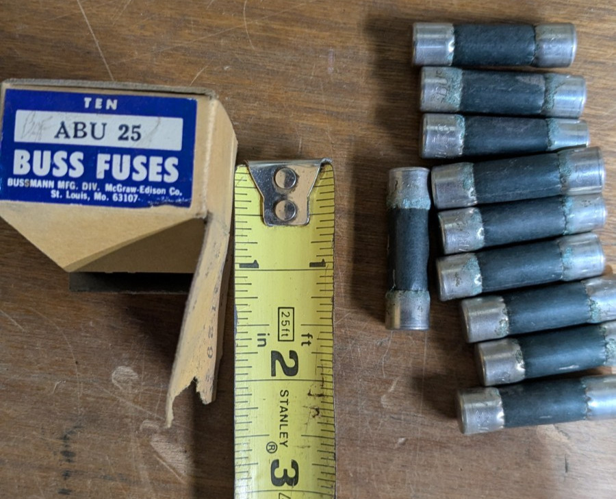 ABU 25 Buss fuses