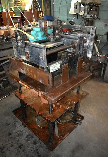 12" x 0.093" DYNAMIC FEEDS INC. "DX1212" SERVO-FEED SYSTEM w/CONTROL CONSOLE