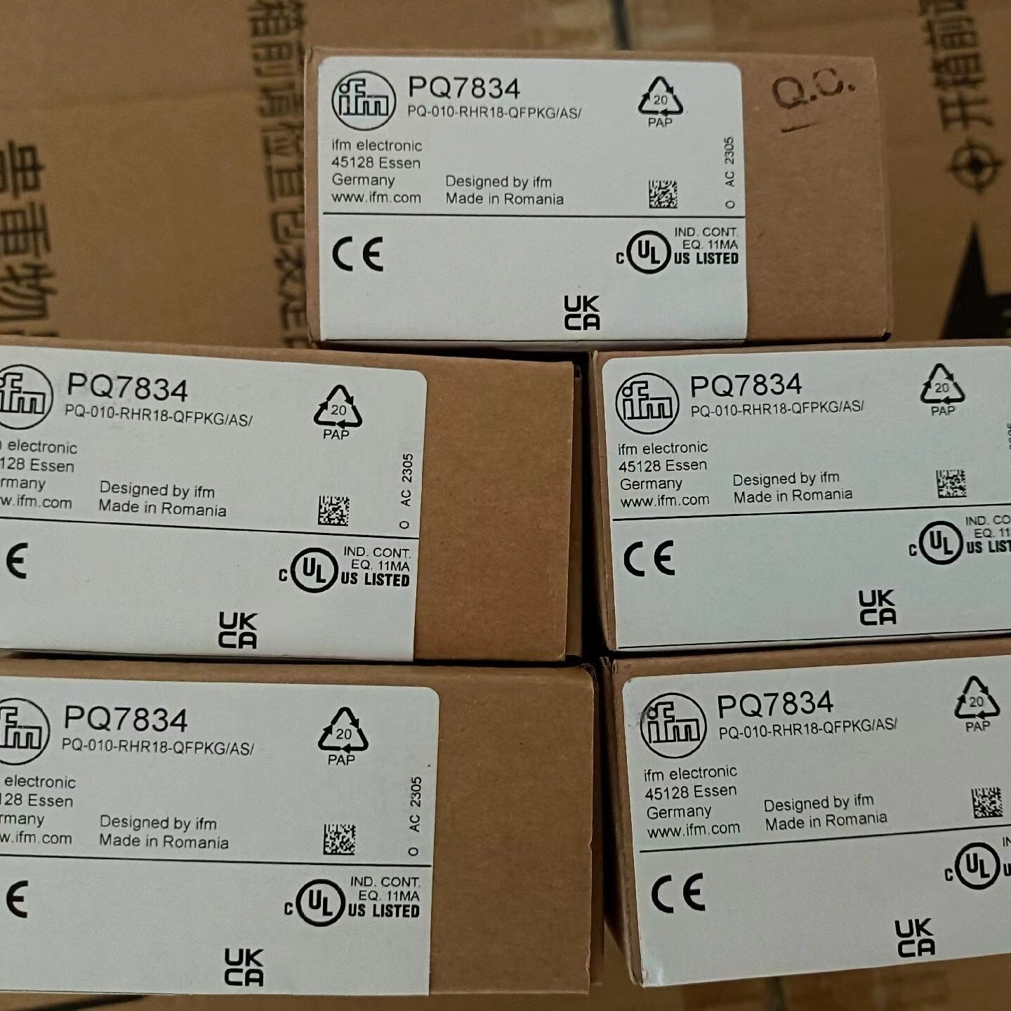 New In Box IFM PQ7834 Pressure Sensor