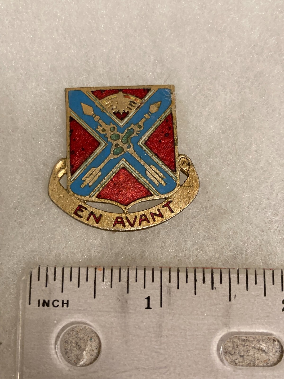 Authentic US Army 151st Field Artillery DUI DI Unit Crest Insignia 6D