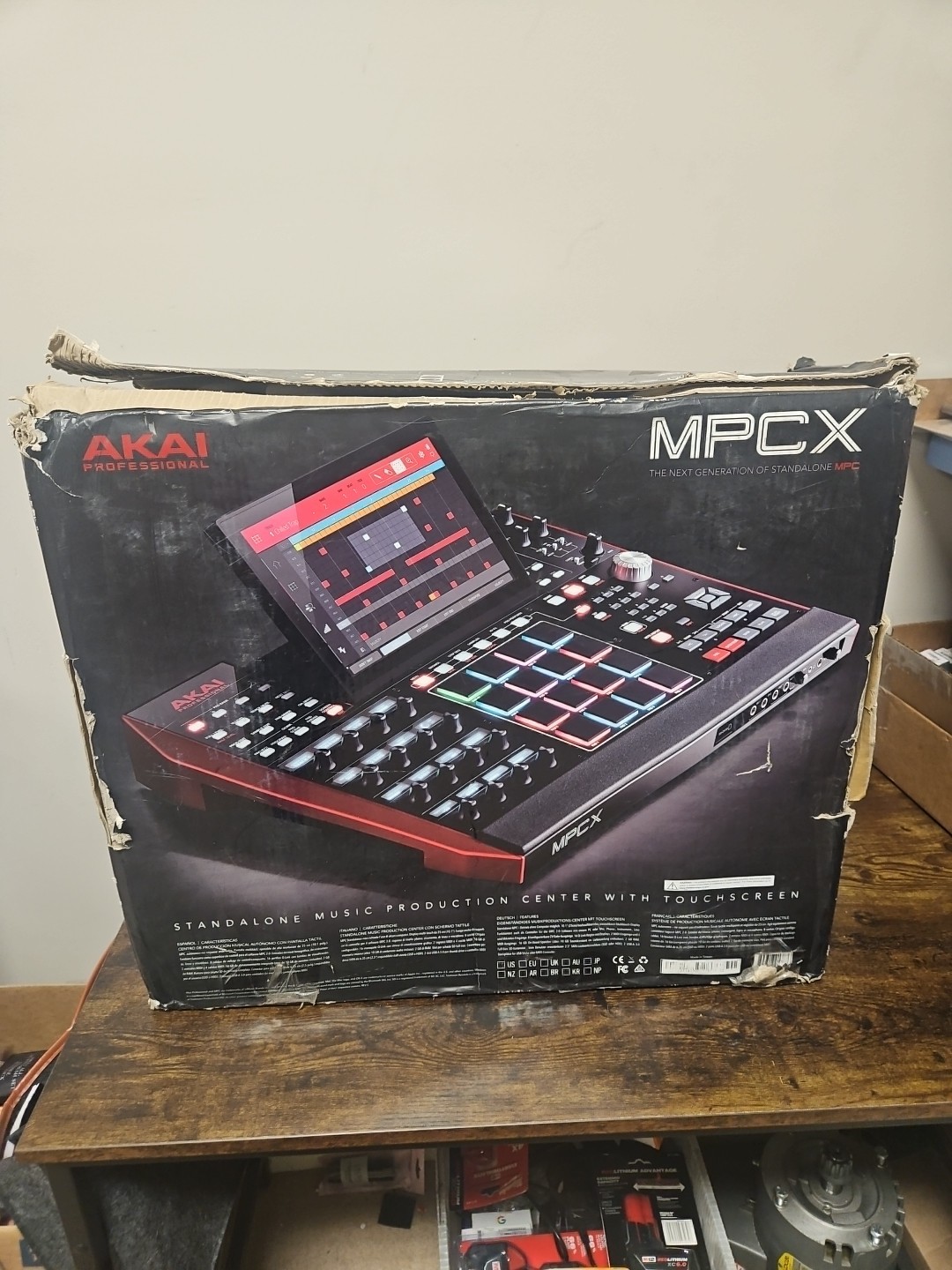 Akai Professional MPC-X Standalone Sampler and Sequencer-USED COND--sw2