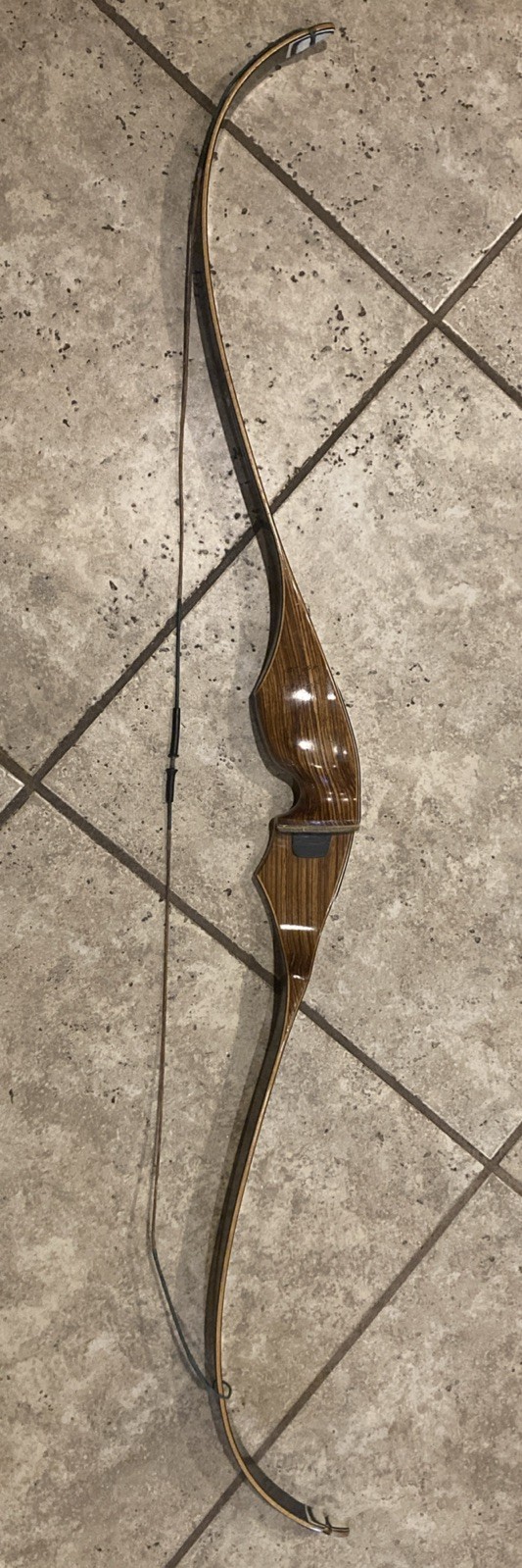 Vintage Ben Pearson BP-H52 7329 Recurve Bow BO-1739 52", 45#-28” RH USA