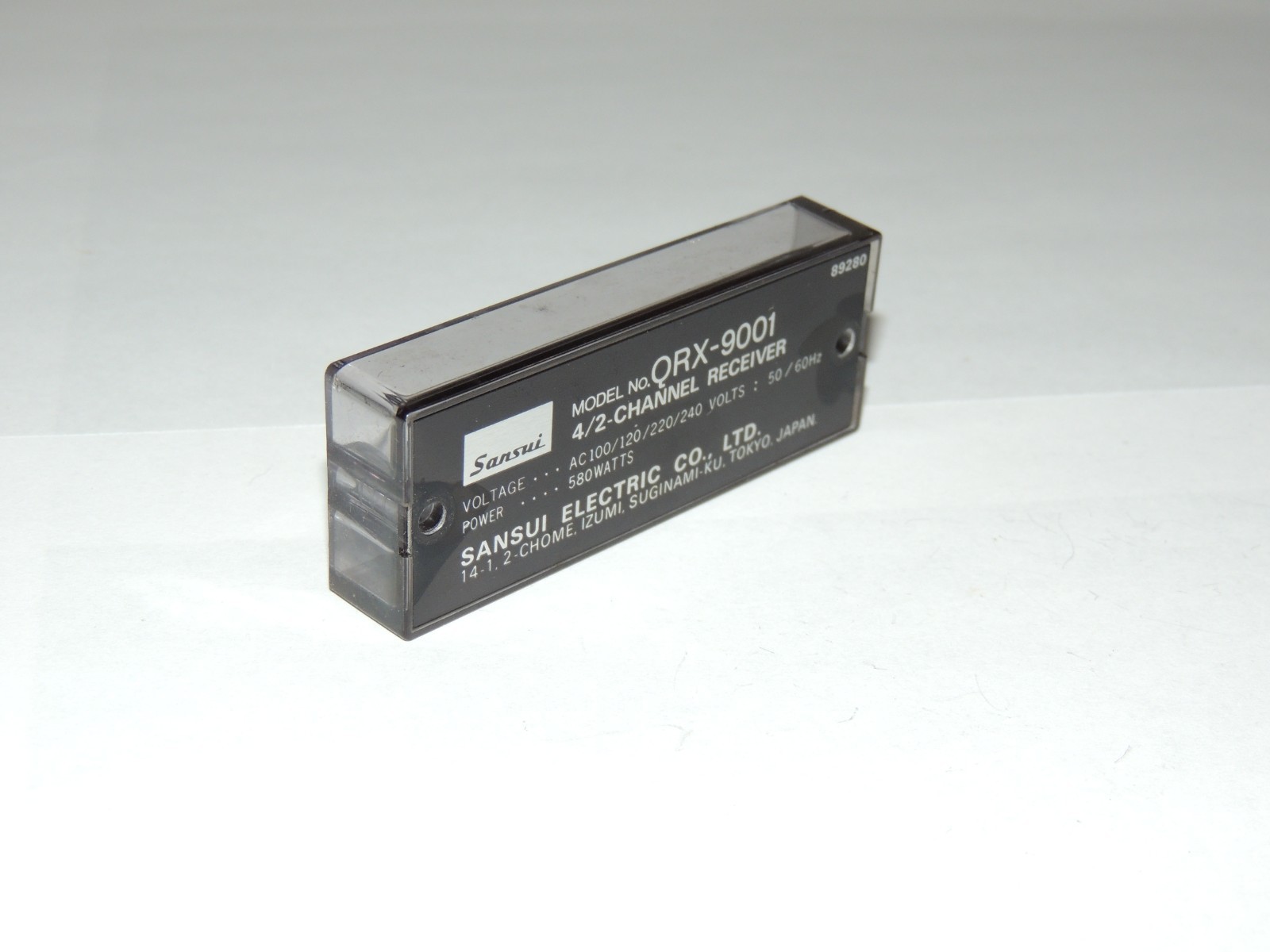 Sansui QRX-9001 Voltage Selector Cover & Screws 8928000