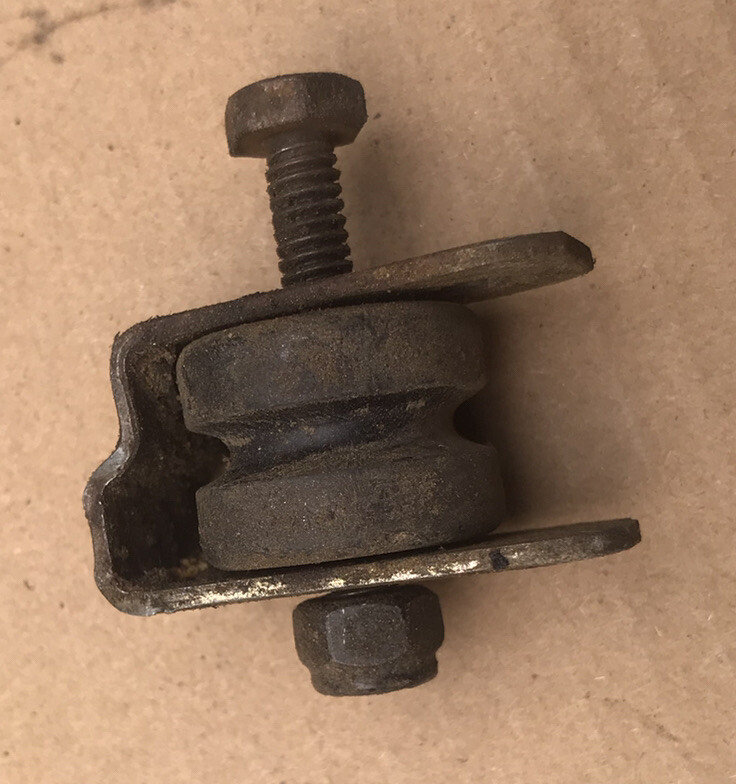 Cable Spool Bracket 1501059YZ 579860MA   Murray  Snowblower  629108X5A