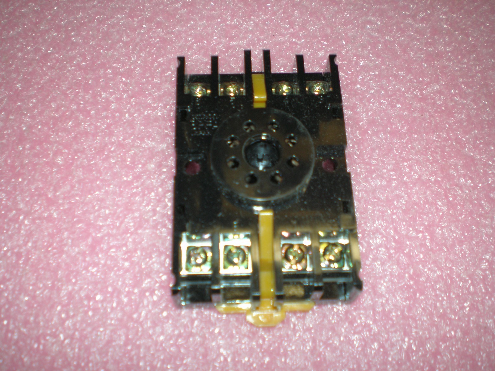 8PFA NOS Connector from Omron
