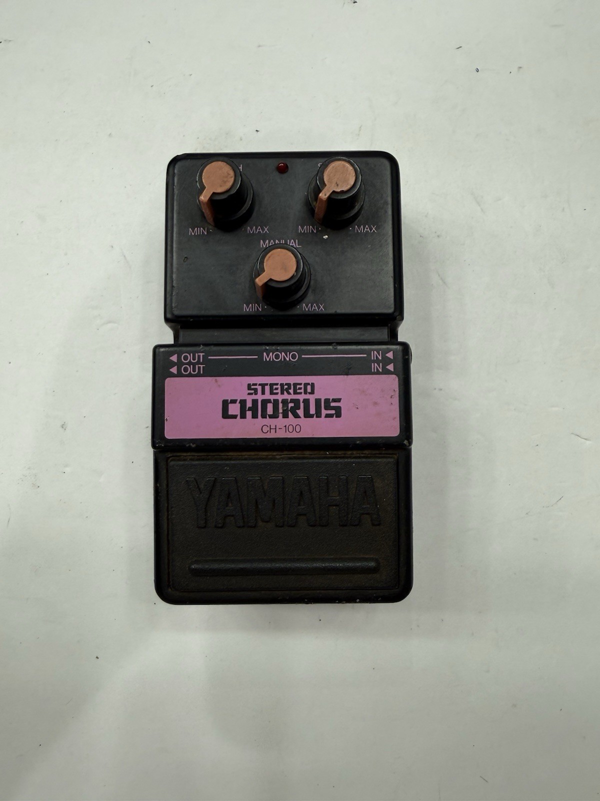 Yamaha CH-100 Stereo Analog Chorus Vintage Guitar Effect Pedal MIJ Japan