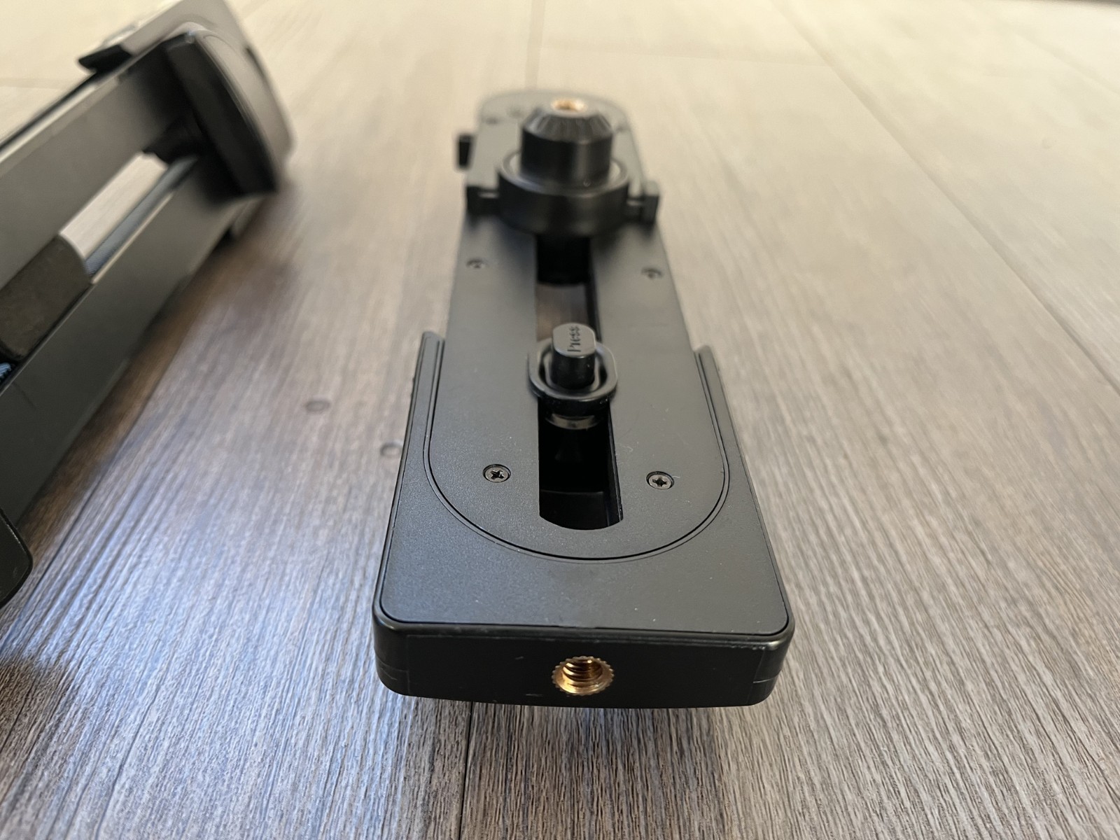 Pair of Tablet Mounts, 1/4" Thread