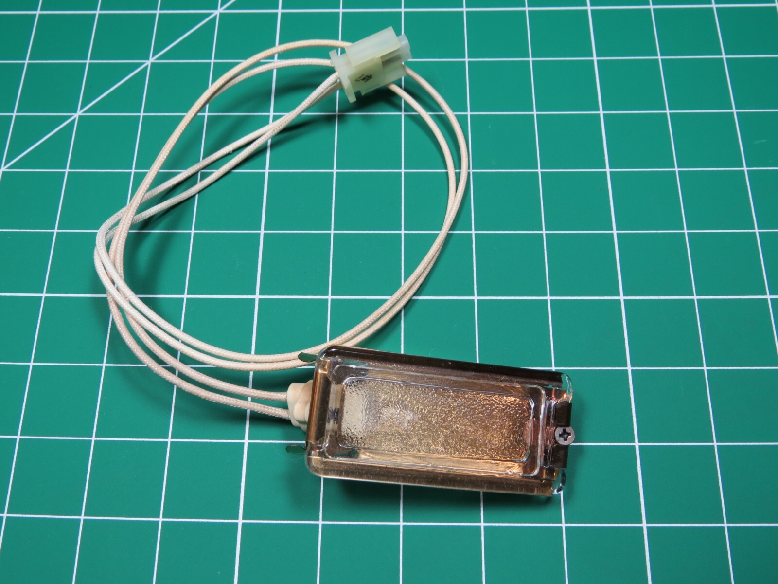 OEM Bosch Thermador CM302BS/01 Oven Light Kit Complete w/Screw 10007424