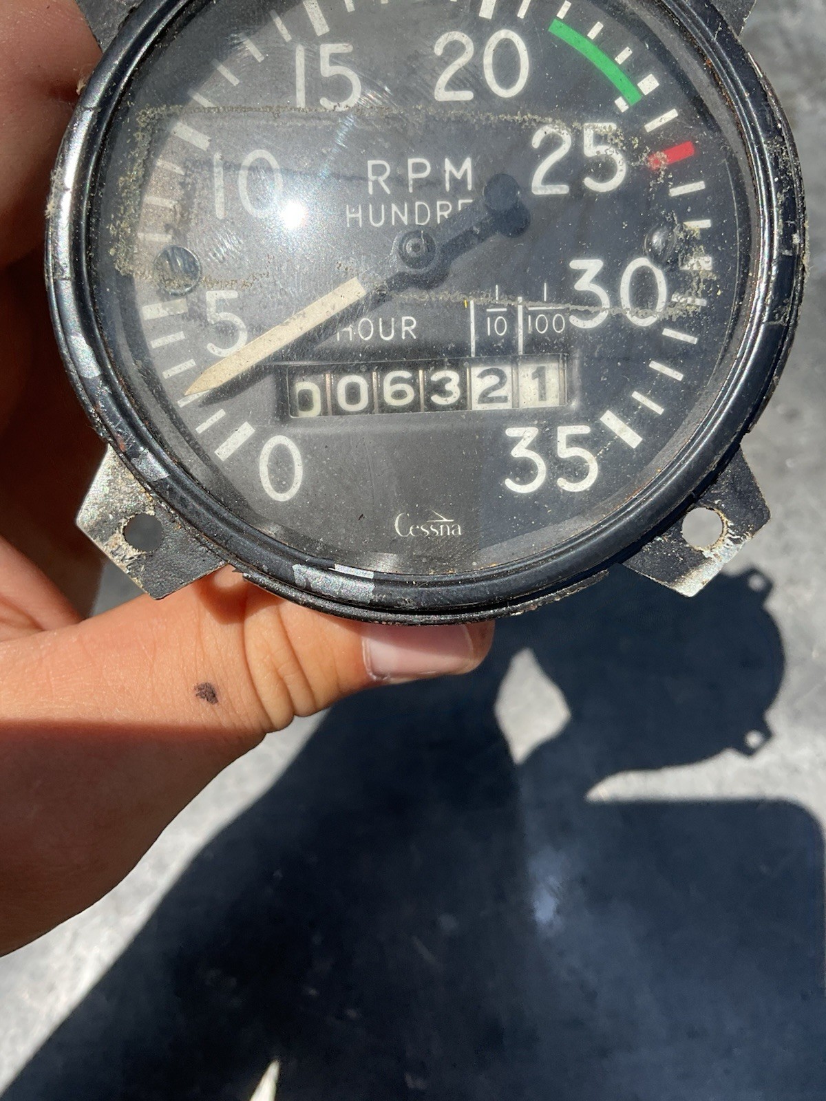 Cessna Stewart Warner Tachometer Untested