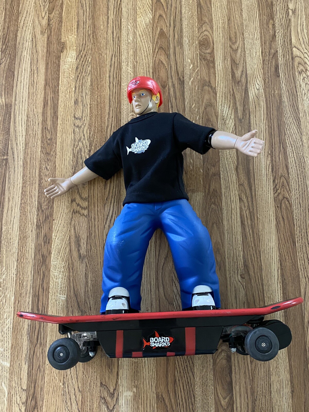 Planet Toys Board Sharks RC Skateboarder NO Remote Radio Control Come W/ Battery