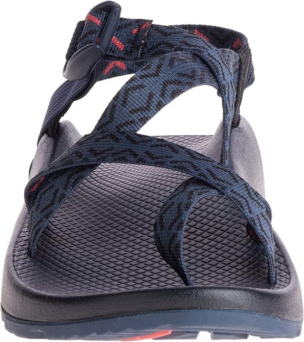 Chaco Men Z2 Classic Sandal Adjustable Straps Lightweight Stepped Navy - 9 WIDE