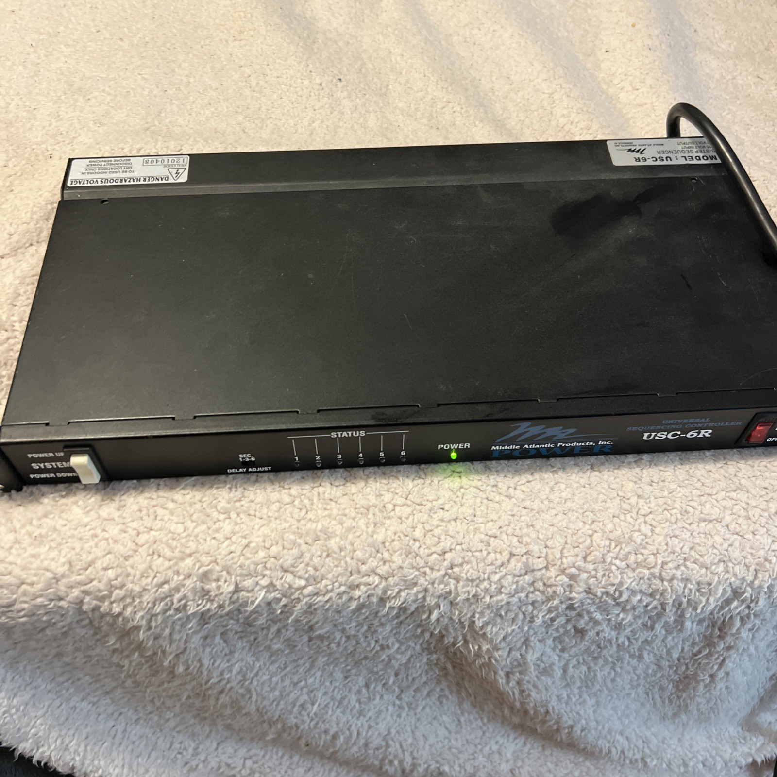 Middle Atlantic USC-6R Universal 6-Step Sequencing Controller - UNTESTED
