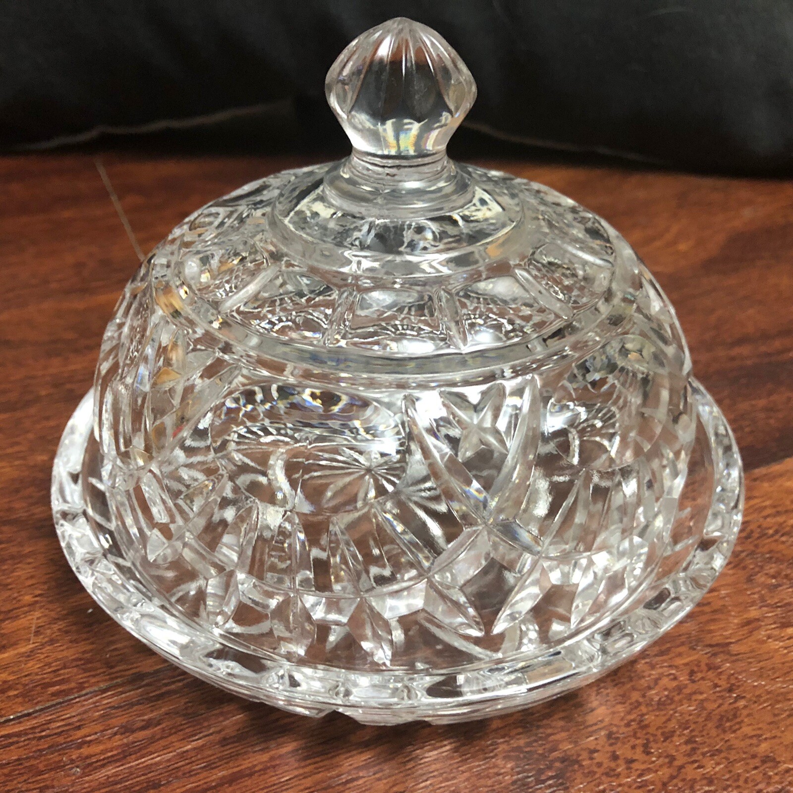 BOMBAY CRYSTAL CUT GLASS CANDY DISH w/ STARBURST PATTERN LID (5-5/8" x 4-3/4")