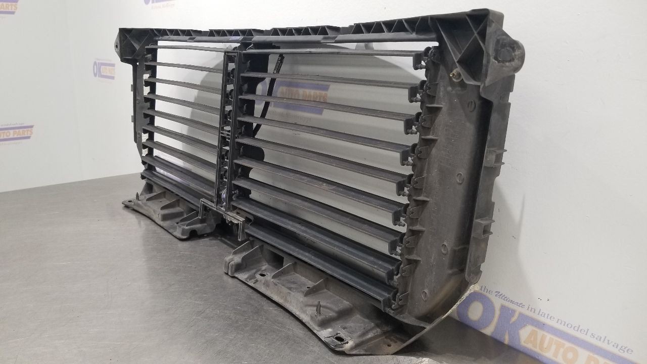 17 FORD F150 5.0L UPPER AIR SHUTTER ASSEMBLY
