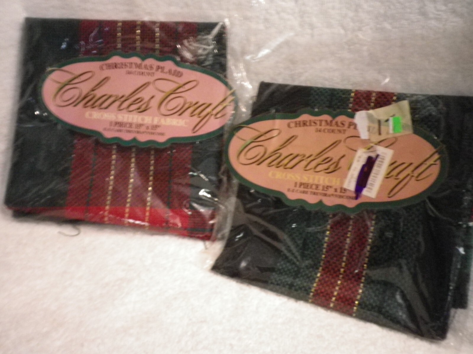 Charles Craft  Christmas Plaid Placemat Lot Of 2 Cross Stitch Fabric 15"x15”
