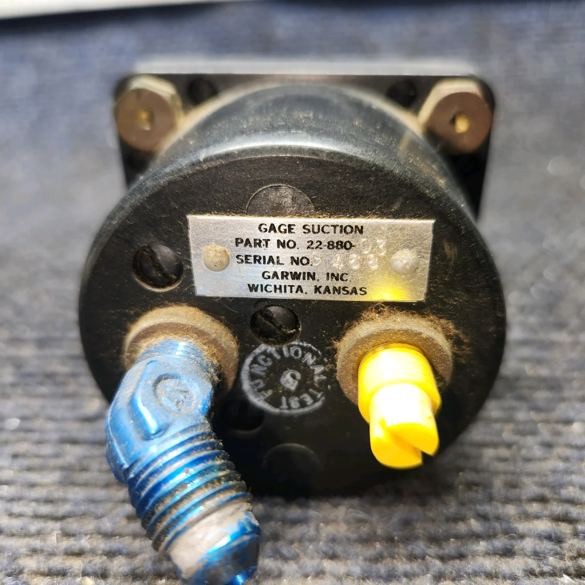 22-880-03 | Garwin | Beechcraft 35-33 | Suction Indicator