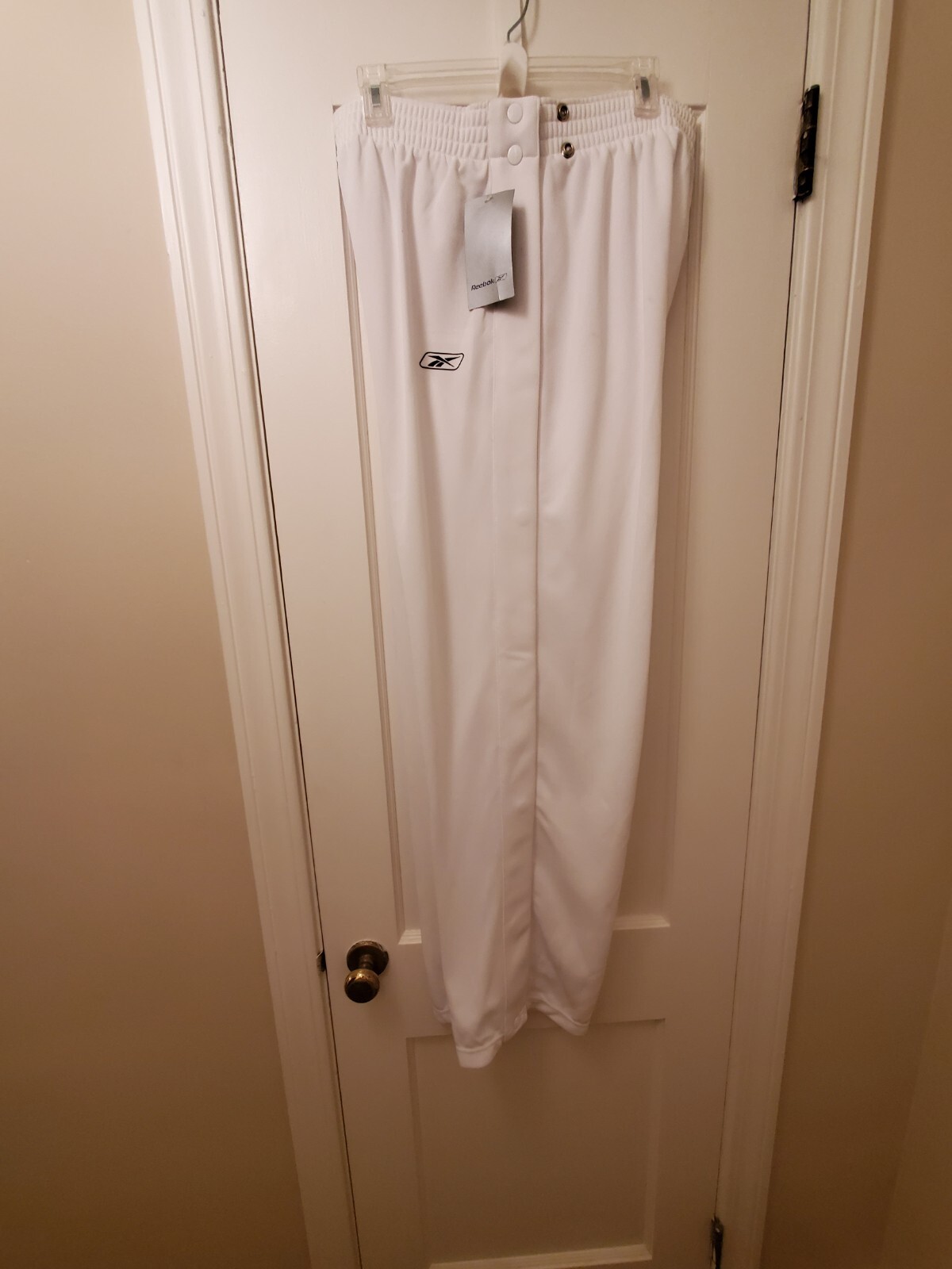 NEW -Reebox Men's Full-Snap Breakaway Tear Away Basketball Pants, WHITE •  Large
