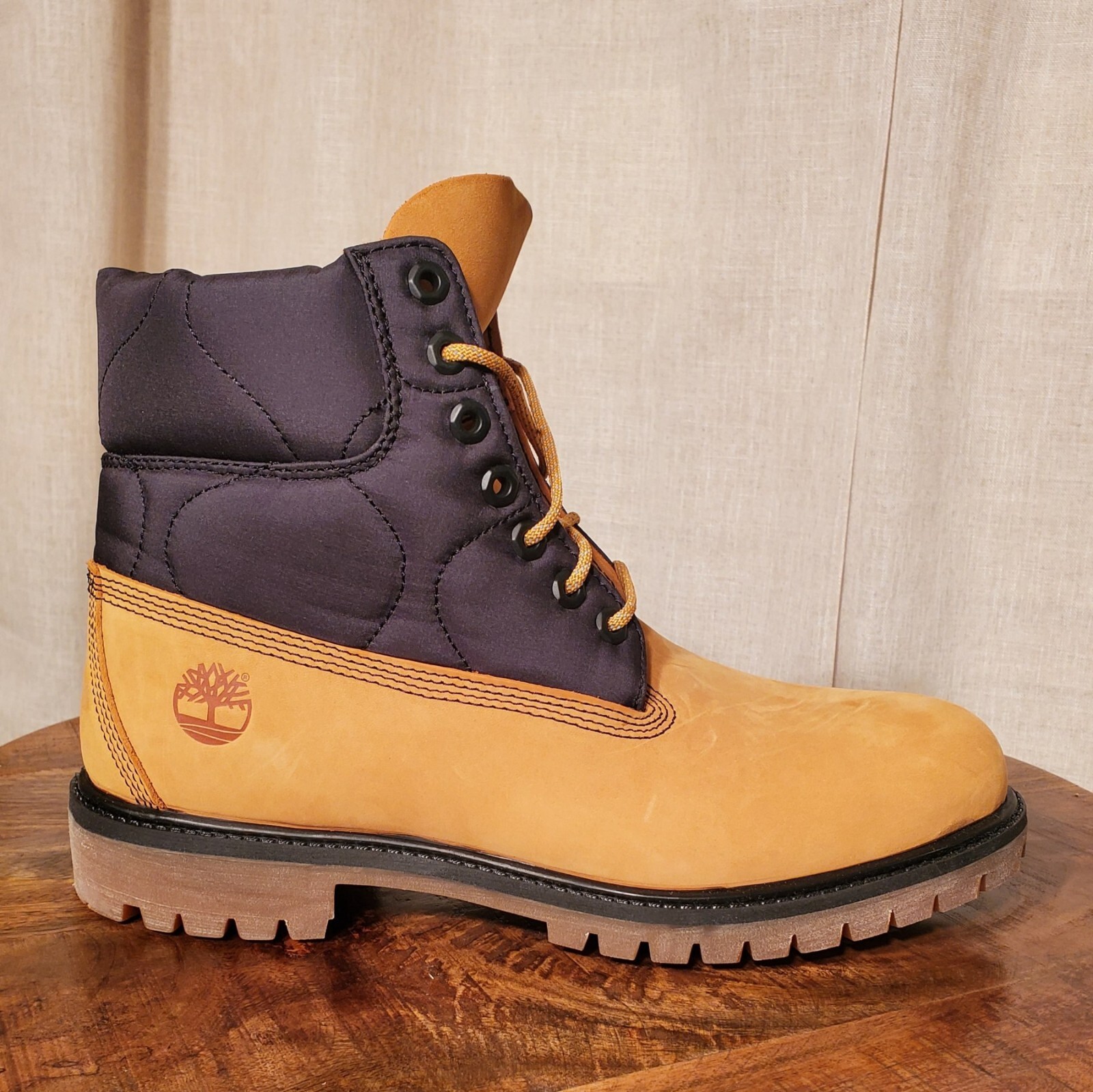 NIB MEN'S TIMBERLAND PREMIUM QUILTED BOOT Wheat Nubuck/Black NEW YEAR SALE!