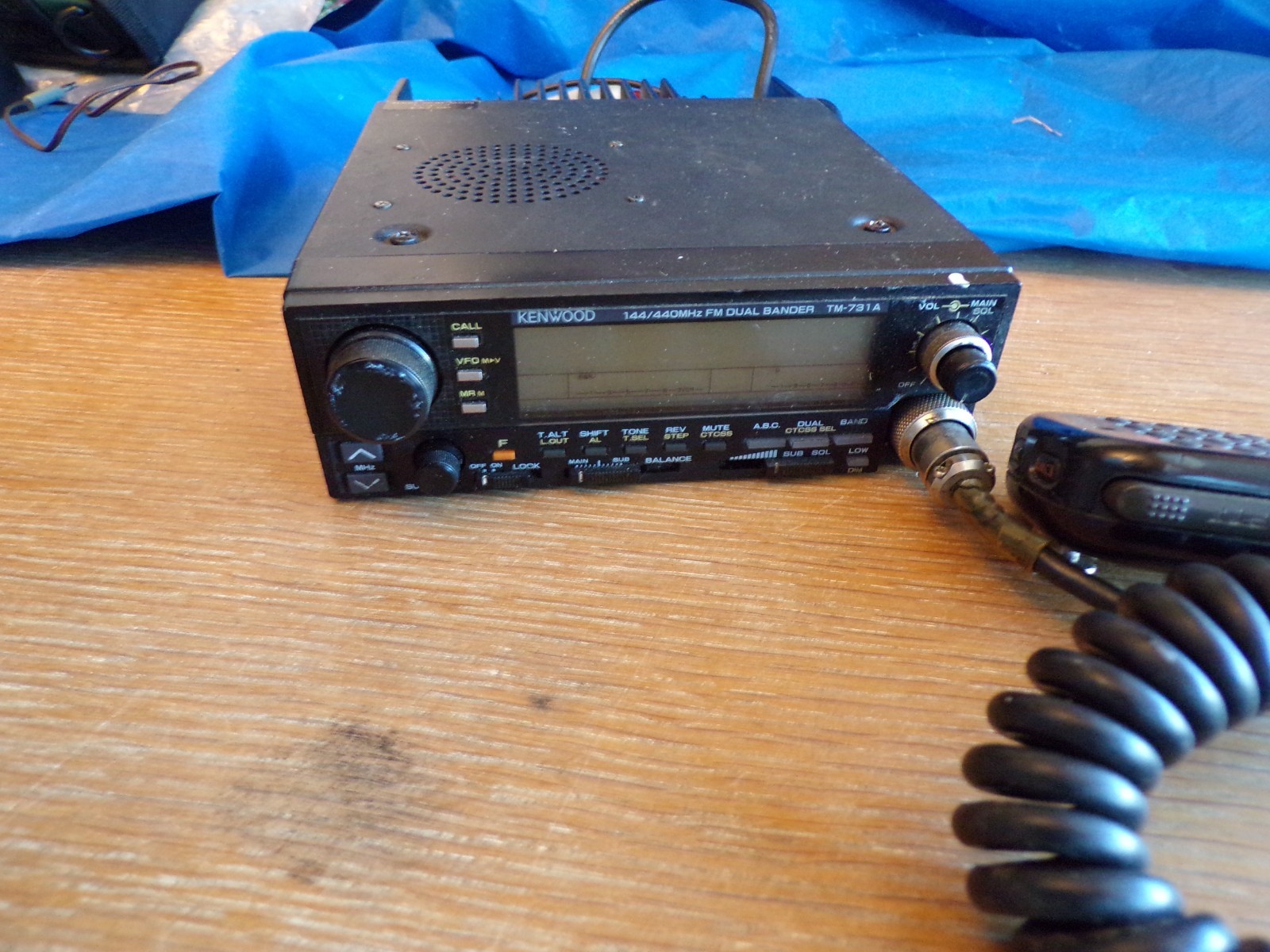 KENWOOD TM-731A 144/440 MHz FM Dual Bander Ham Radio w/DTMF Mic - untested/READ