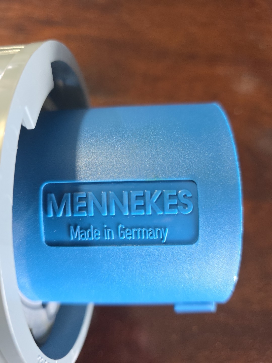 Mennekes ME460P9W Male Power Plug 4 Pin Connector 4W 250V 60A -great Condition