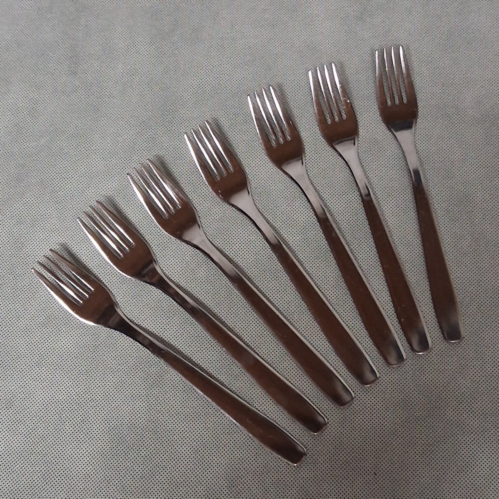 Ikea Mopsig 22458 Dinner Forks 7 Stainless Steel 7 3/8"