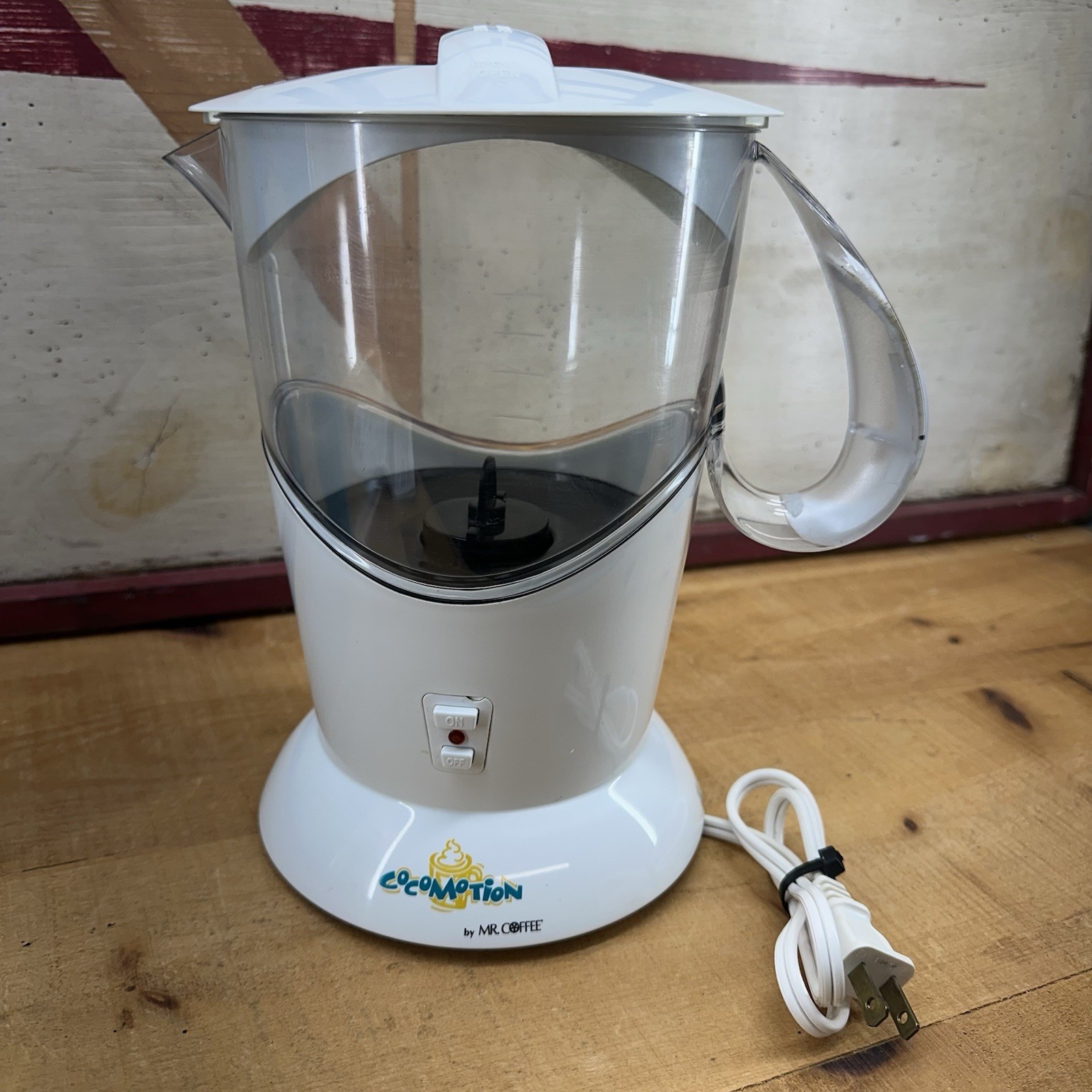 Cocomotion Hot Chocolate Maker by Mr. Coffee Automatic 4 Cup Model HC4