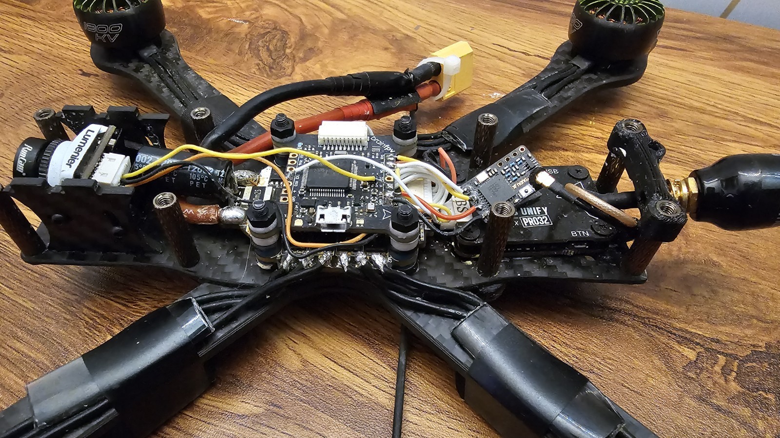 Custom Built FPV 5" Freestyle Drone (See description for parts)