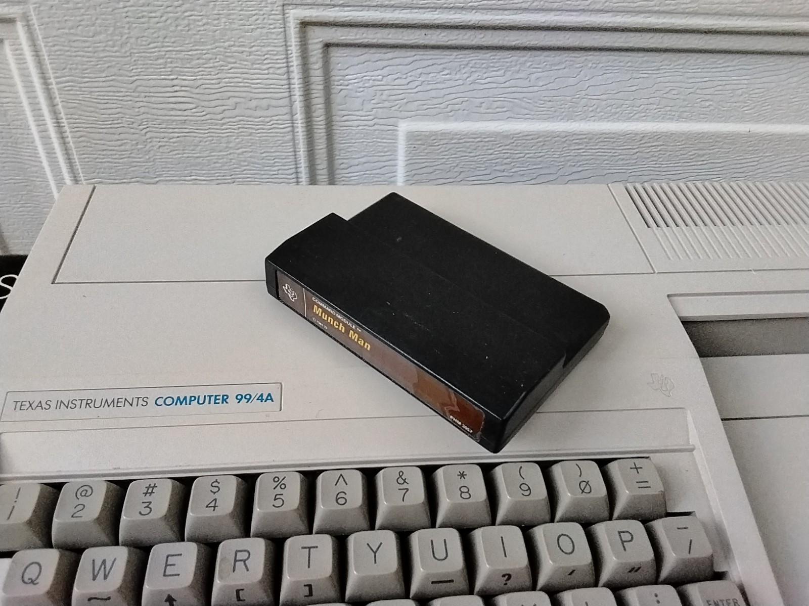 T1 – 99/4A Computer Pwr Cord Video Modulator Munch Man Video Game Untested