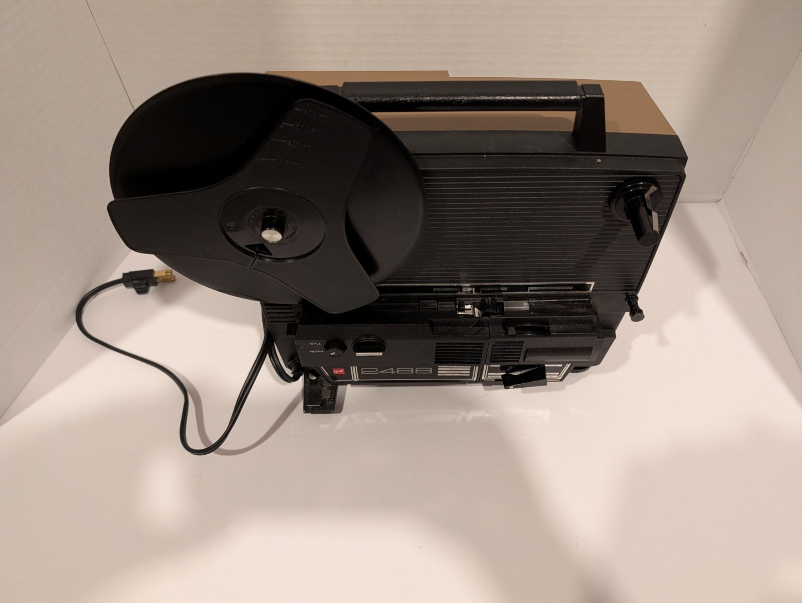GAF 2488 Dual 8mm & Super 8 Automatic Load Movie Projector
