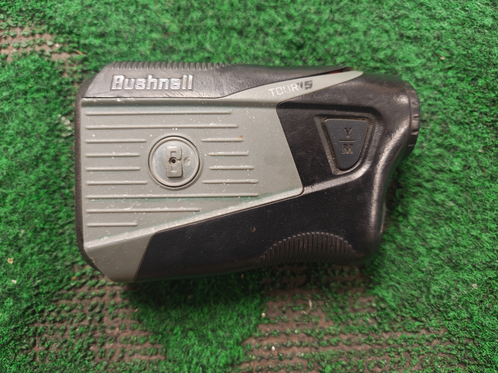 Bushnell Tour V5 Golf Rangefinder with Bite Magnetic Hold