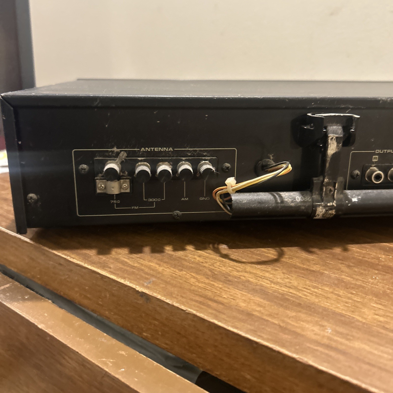 Fisher Studio-standard Synthesizer Tuner FM-660