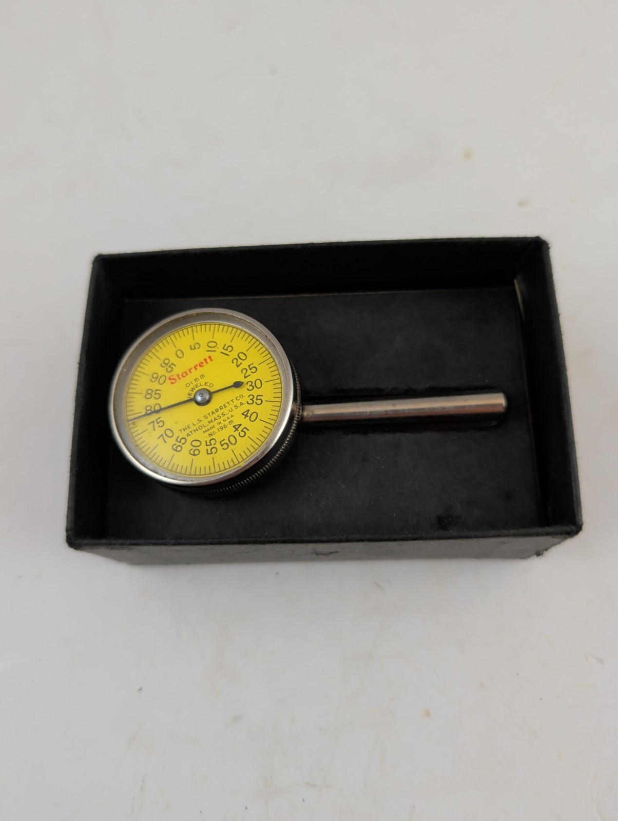 STARRETT NO.196-M BACK PLUNGER DIAL INDICATOR .01MM GRADS MADE IN USA