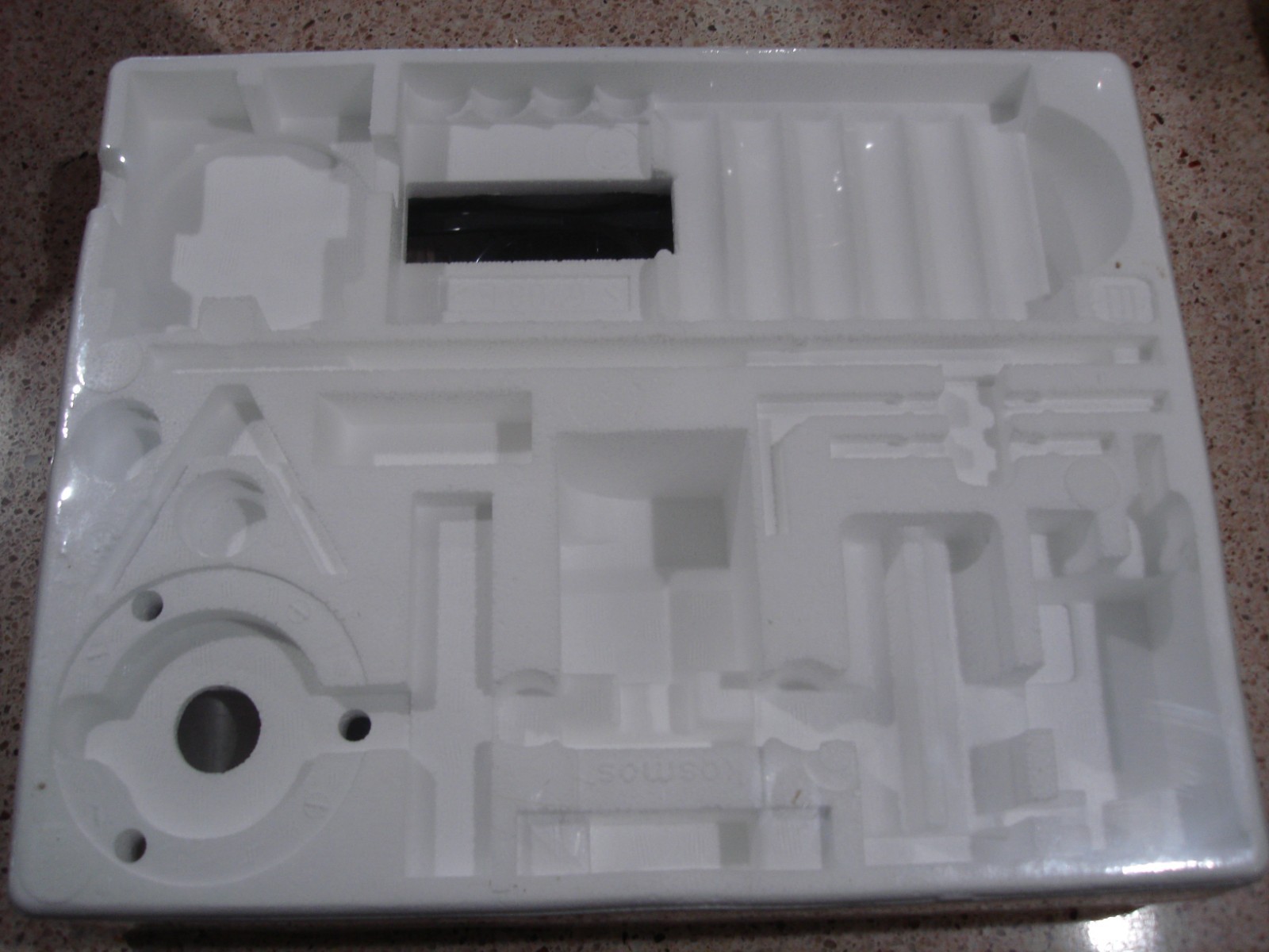 NEW/SEALED Thames & Kosmos 640118 Chem C1000 Chemistry Experiment Kit