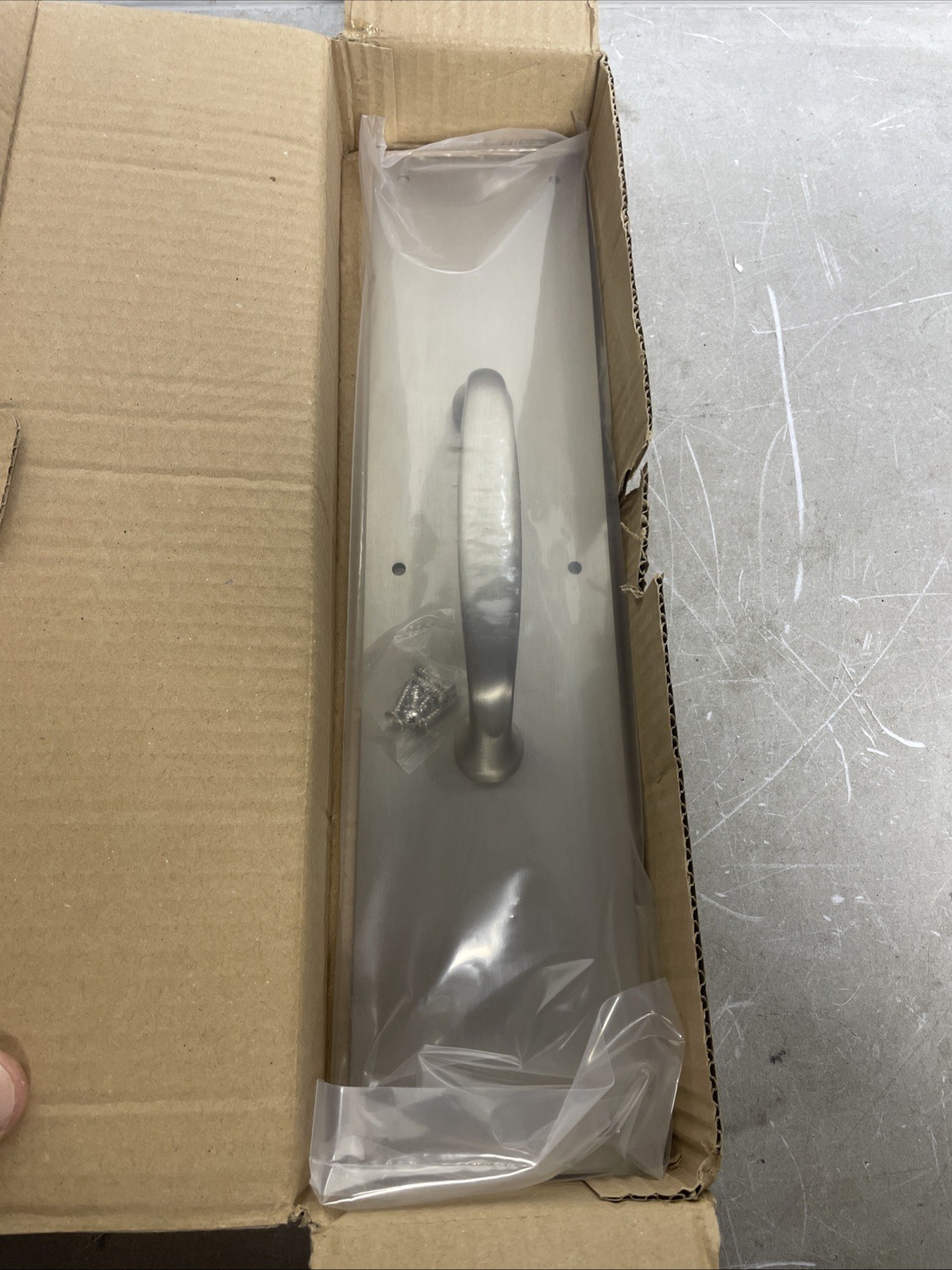 DELTANA 15" PUSH PLATE FOR DOOR PULL  PPH55U15 SATIN NICKEL