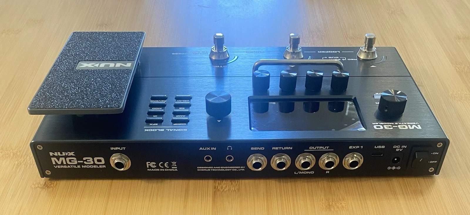 NUX MG-30 Modeling Guitar Processor Multi-Effects Pedal