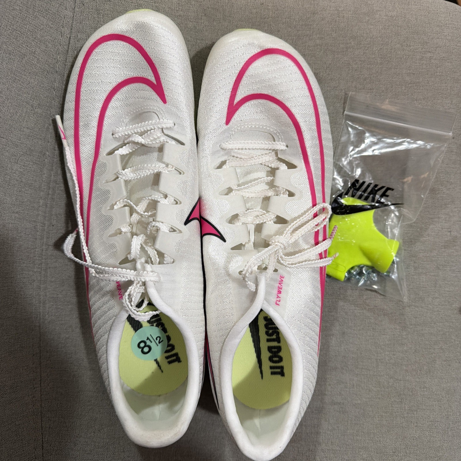 Nike Air Zoom Maxfly Track Spikes Sail/Fierce Pink Men Size 8.5 DH5359-100
