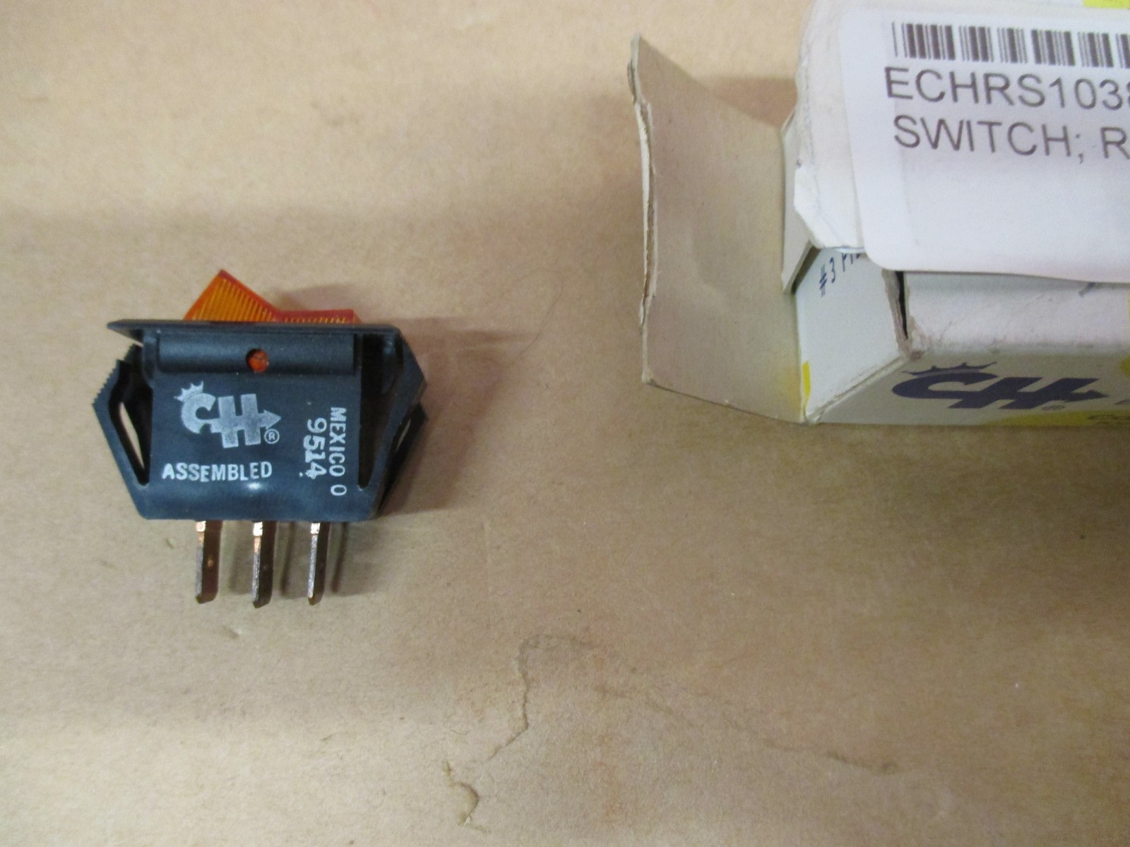 54003-01 COLE HERSEE AMBER ROCKER SWITCH 2 POSITION NEW