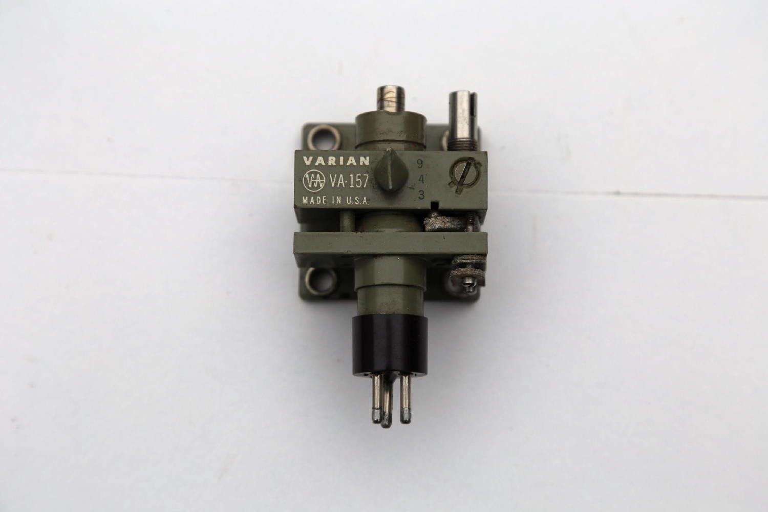 1940 WORLD WAR II KLYSTRON RADAR MICROWAVE TV VACUUM TUBE-VARIAN VA 157
