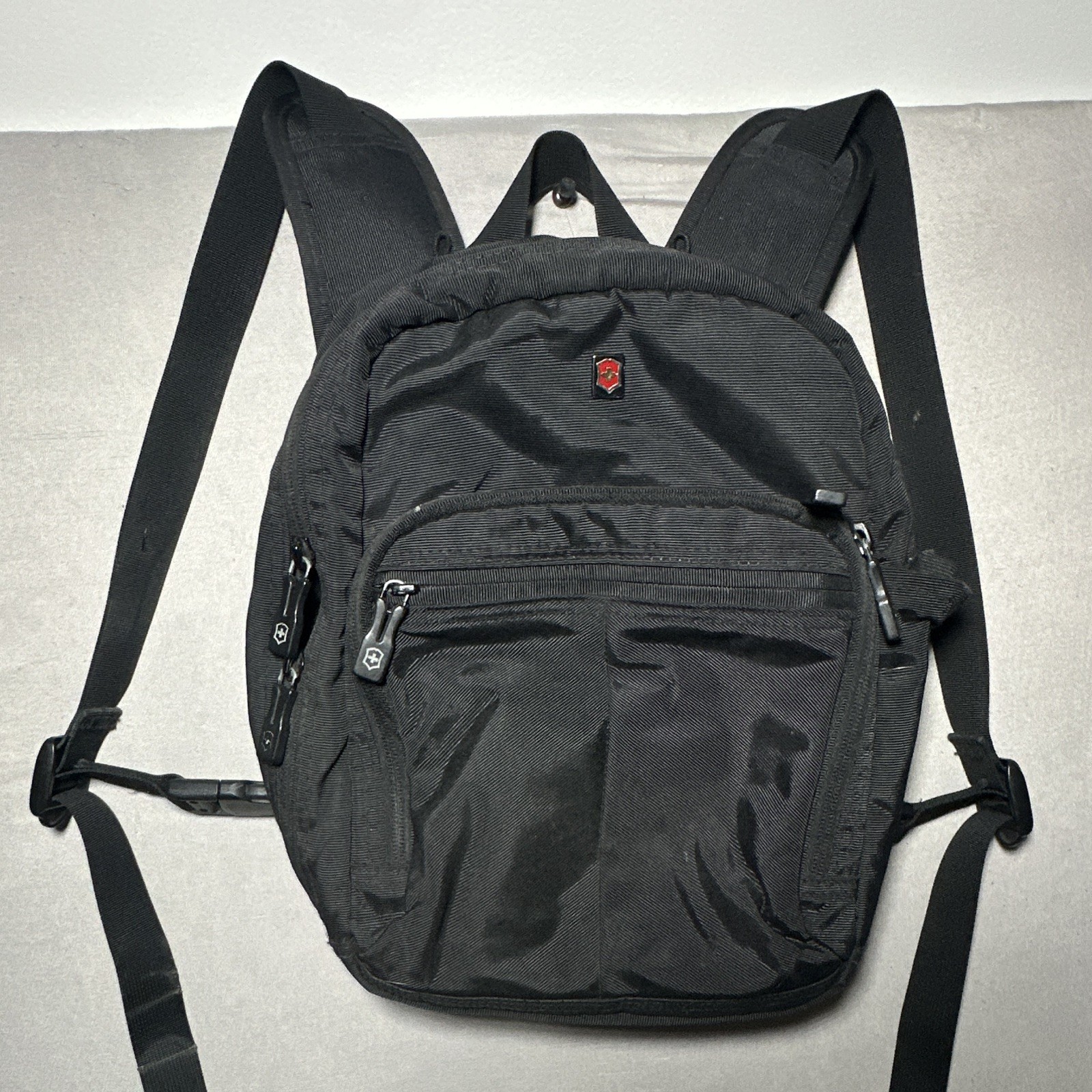 Victorinox Black Backpack Padded Straps Zip Closure Unisex Adults Pre-Owned