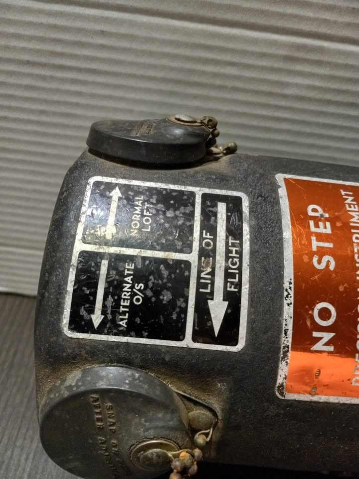 Honeywell Control Flight Vertical Gyro Cageable Series 131