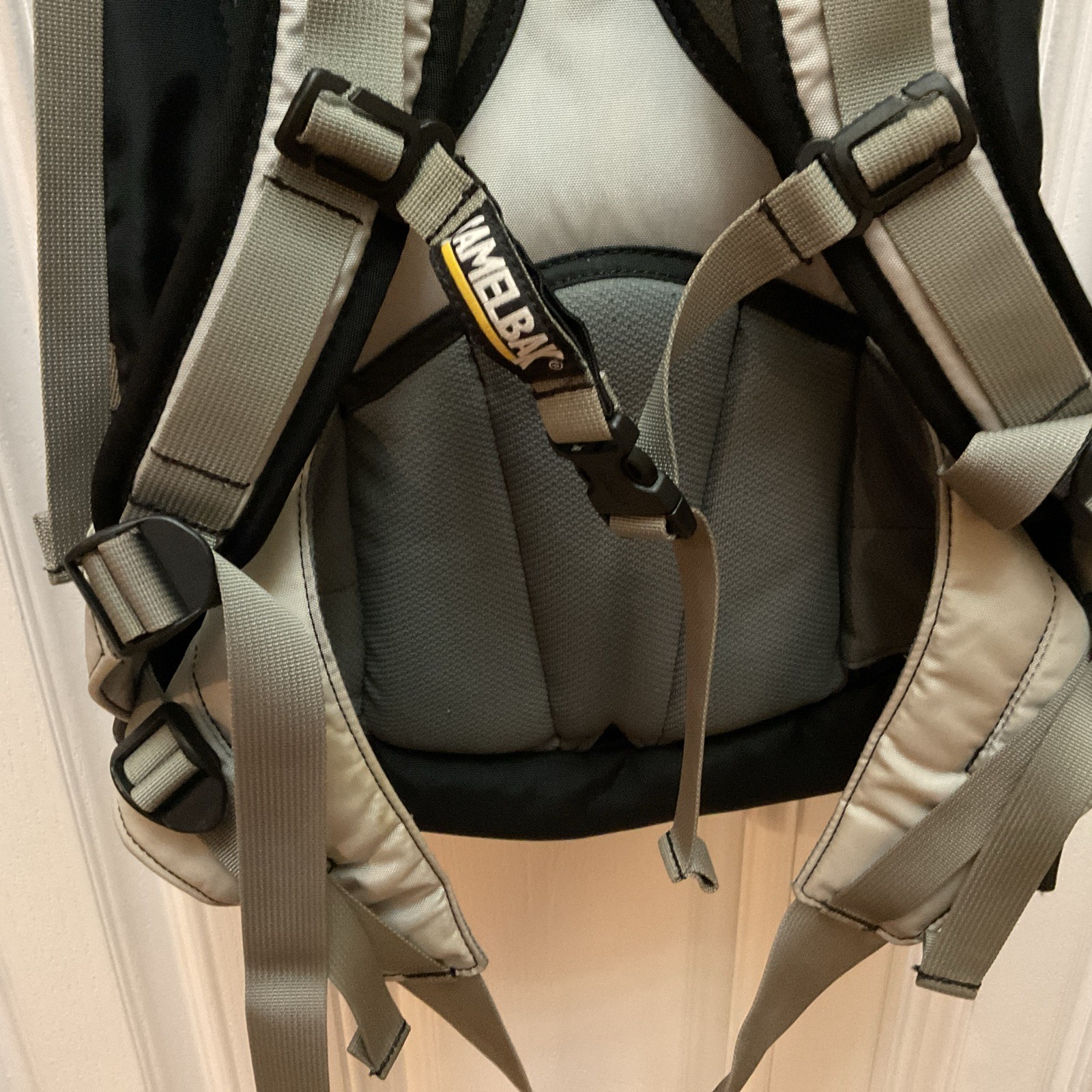 Camelbak ISIS Hydration Backpack Blue Grey Adjustable Shoulder Strap Day Pack