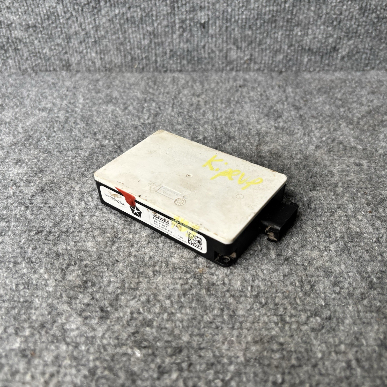11-2013 Chrysler Jeep Dodge Blind Spot Detection Sensor Module 56038942AA OEM LH